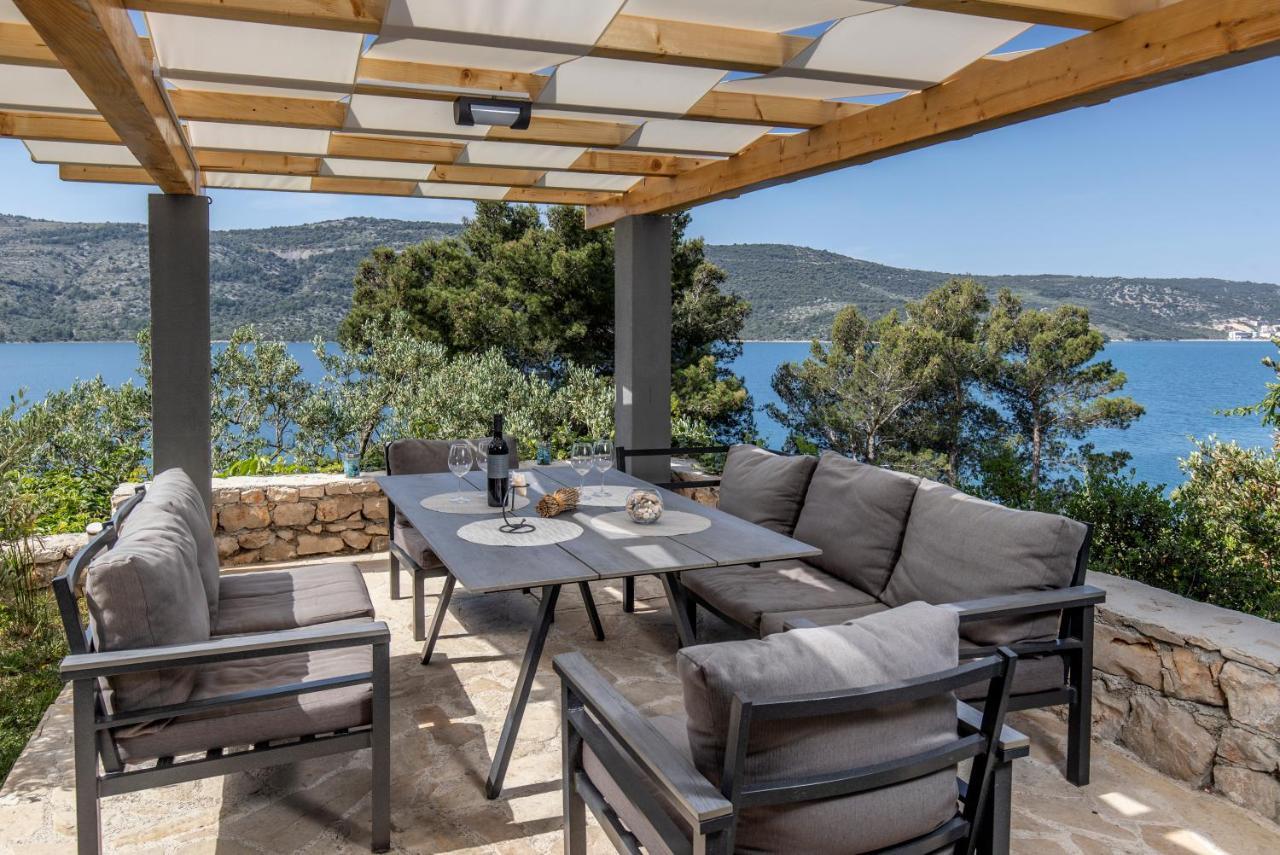 Villa Regina With Heated Pool And Sea View Marina Buitenkant foto