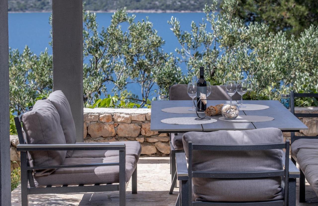 Villa Regina With Heated Pool And Sea View Marina Buitenkant foto