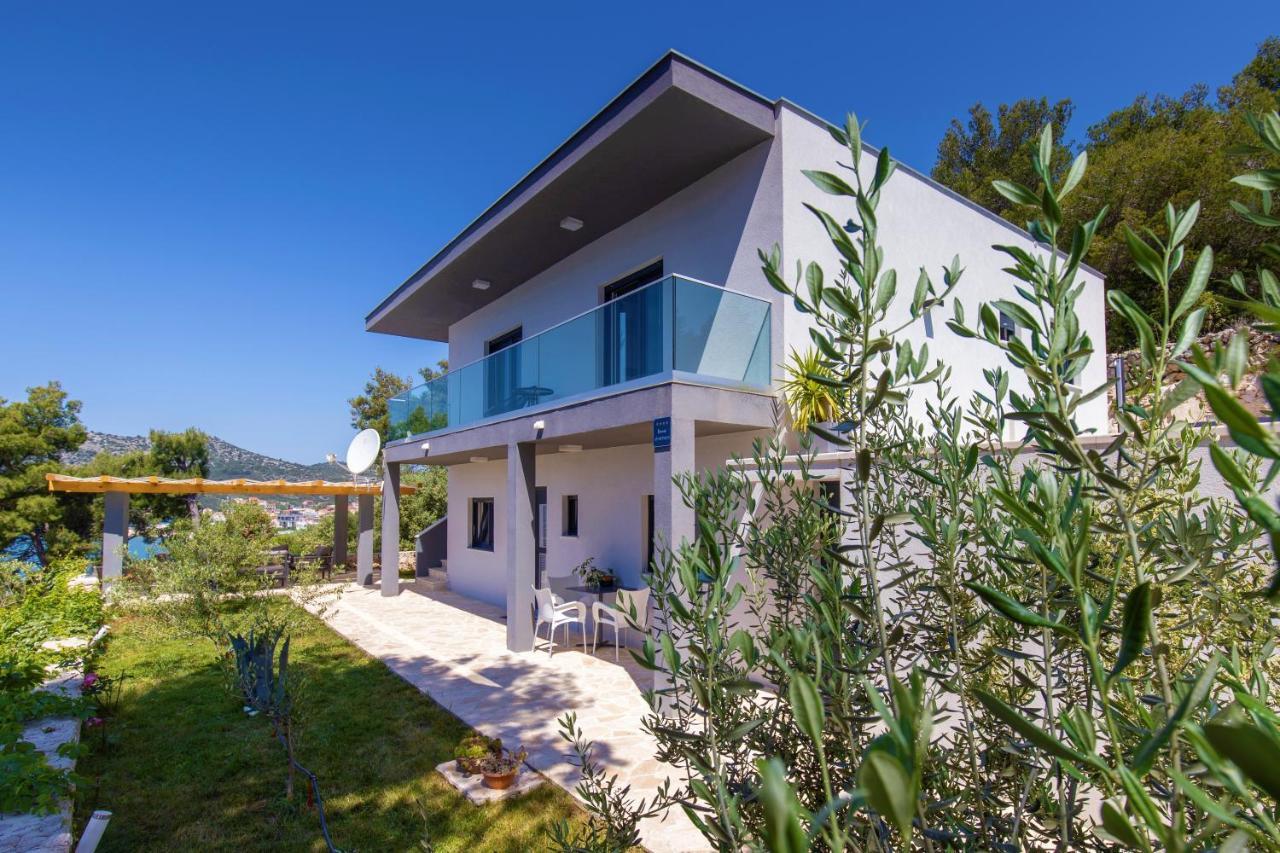 Villa Regina With Heated Pool And Sea View Marina Buitenkant foto