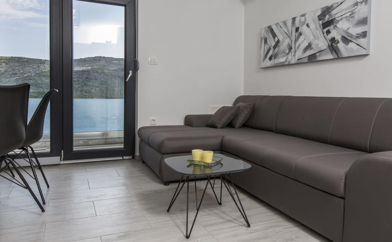 Villa Regina With Heated Pool And Sea View Marina Buitenkant foto