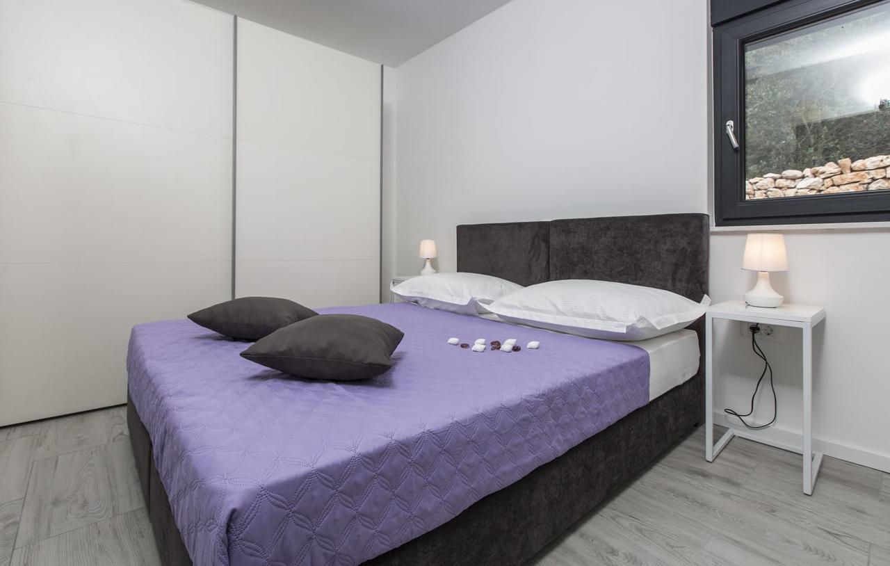 Villa Regina With Heated Pool And Sea View Marina Buitenkant foto