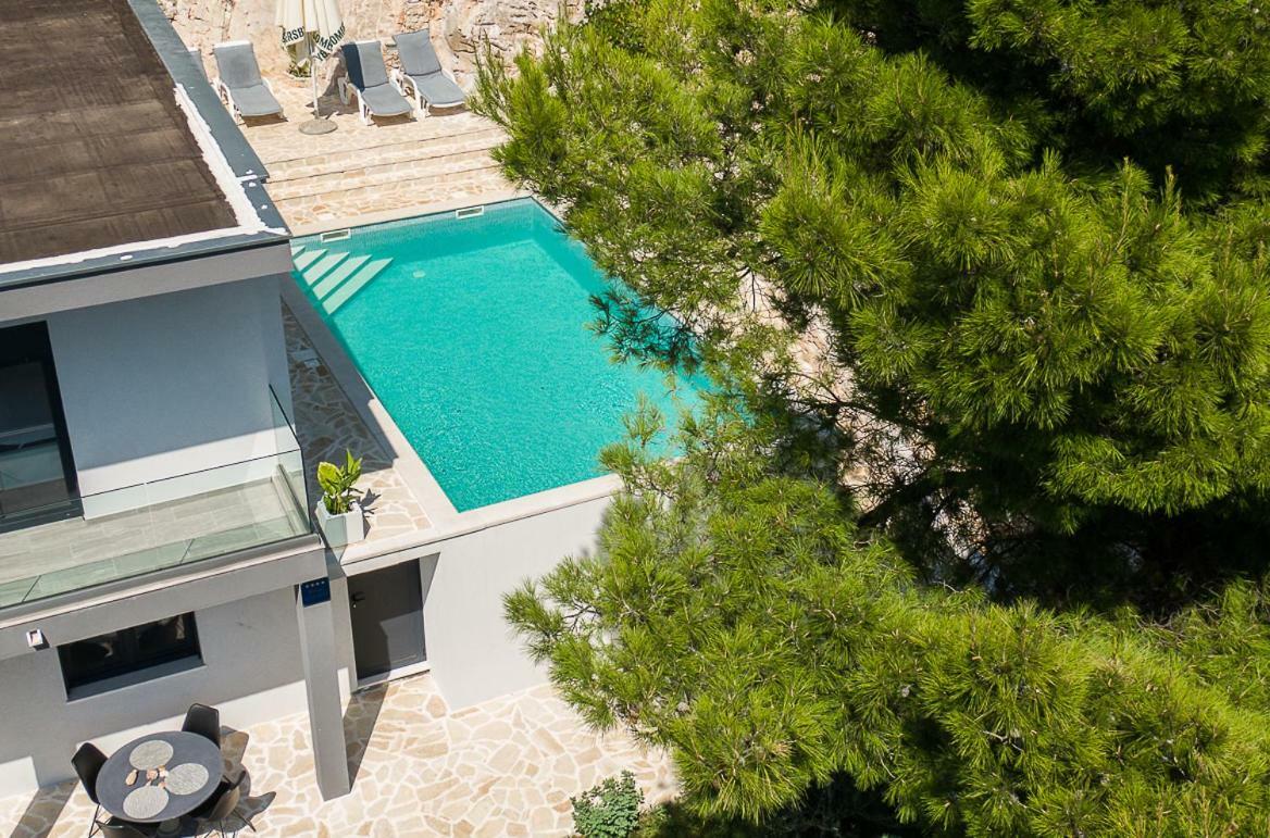 Villa Regina With Heated Pool And Sea View Marina Buitenkant foto